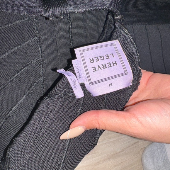 Herve Leger dress size Medium - Picture 3 of 3